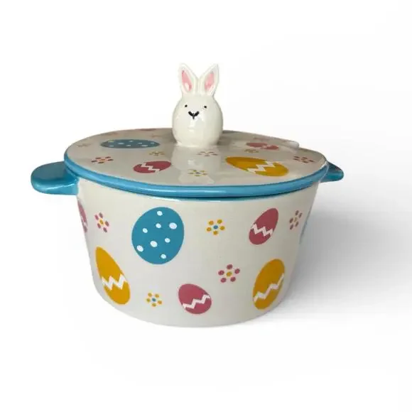Temp-tations By Tara Old World Set Of Two Egg Hunt Small Lidded Casserole Dish - Picture 1 of 7